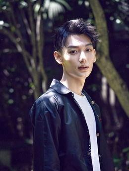 郝帅的个人资料,才华横溢的青年才俊，多领域成就斐然